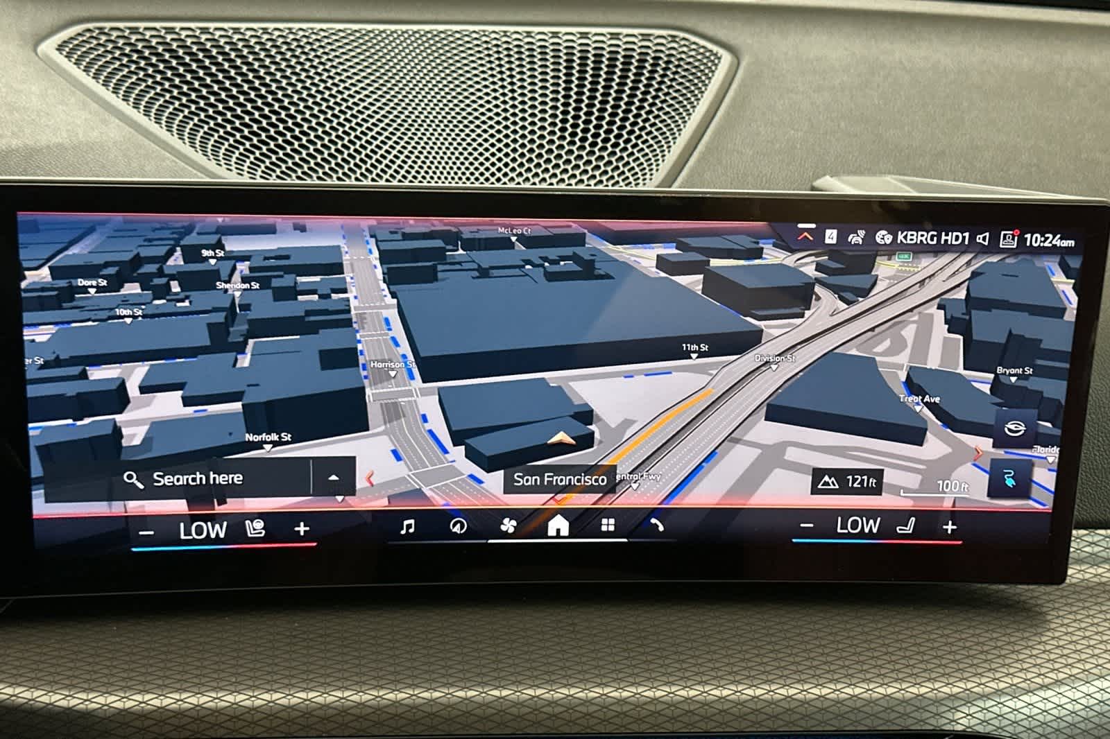 Thumbnail: 2025 BMW i4 - 18