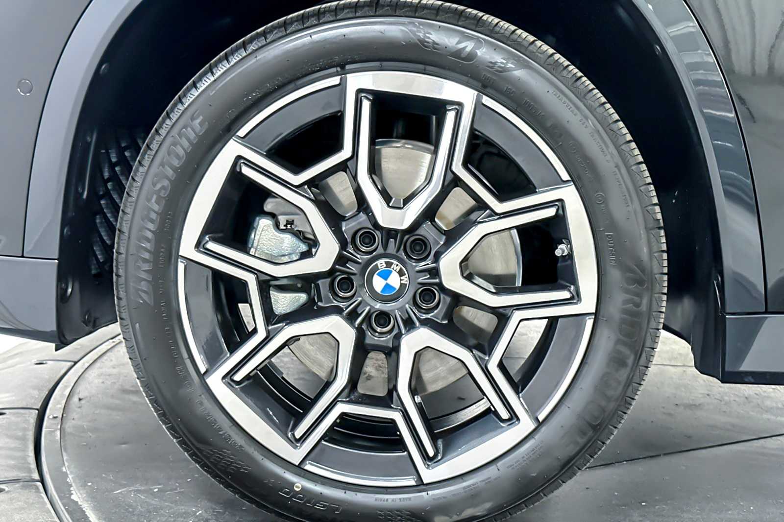 Thumbnail: 2026 BMW X1 - 25