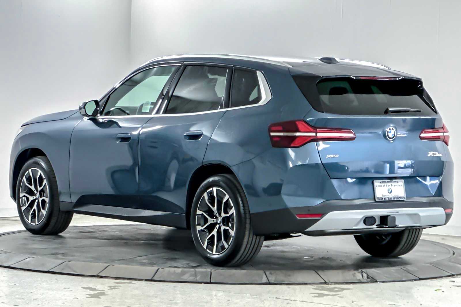 Thumbnail: 2026 BMW X3 - 6