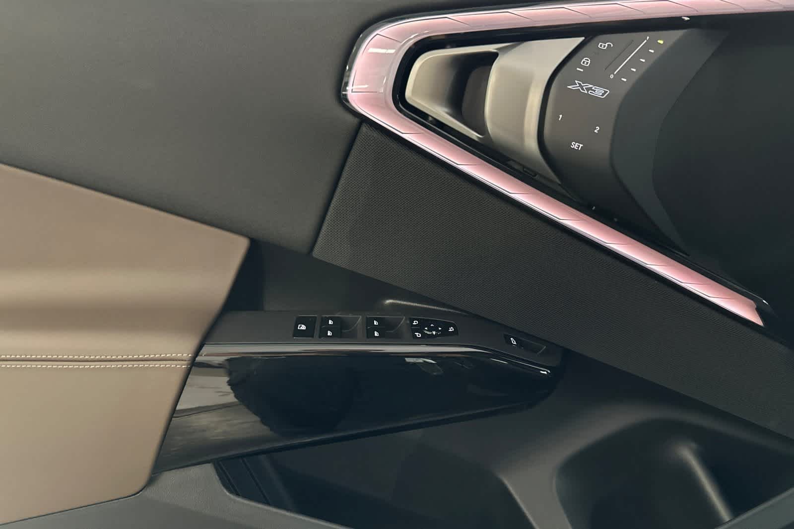 Thumbnail: 2026 BMW X3 - 12