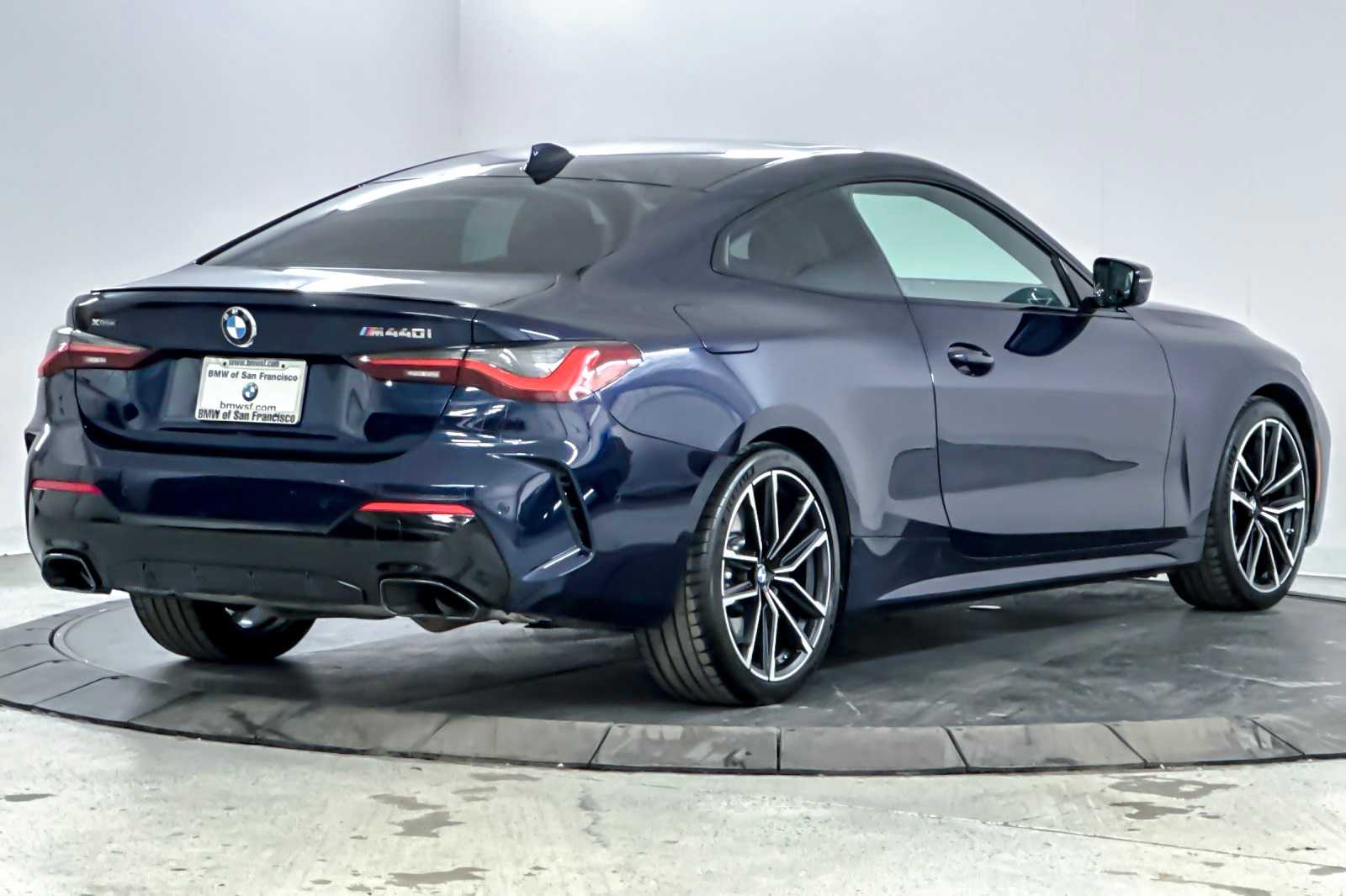 Thumbnail: 2021 BMW 4 Series - 2