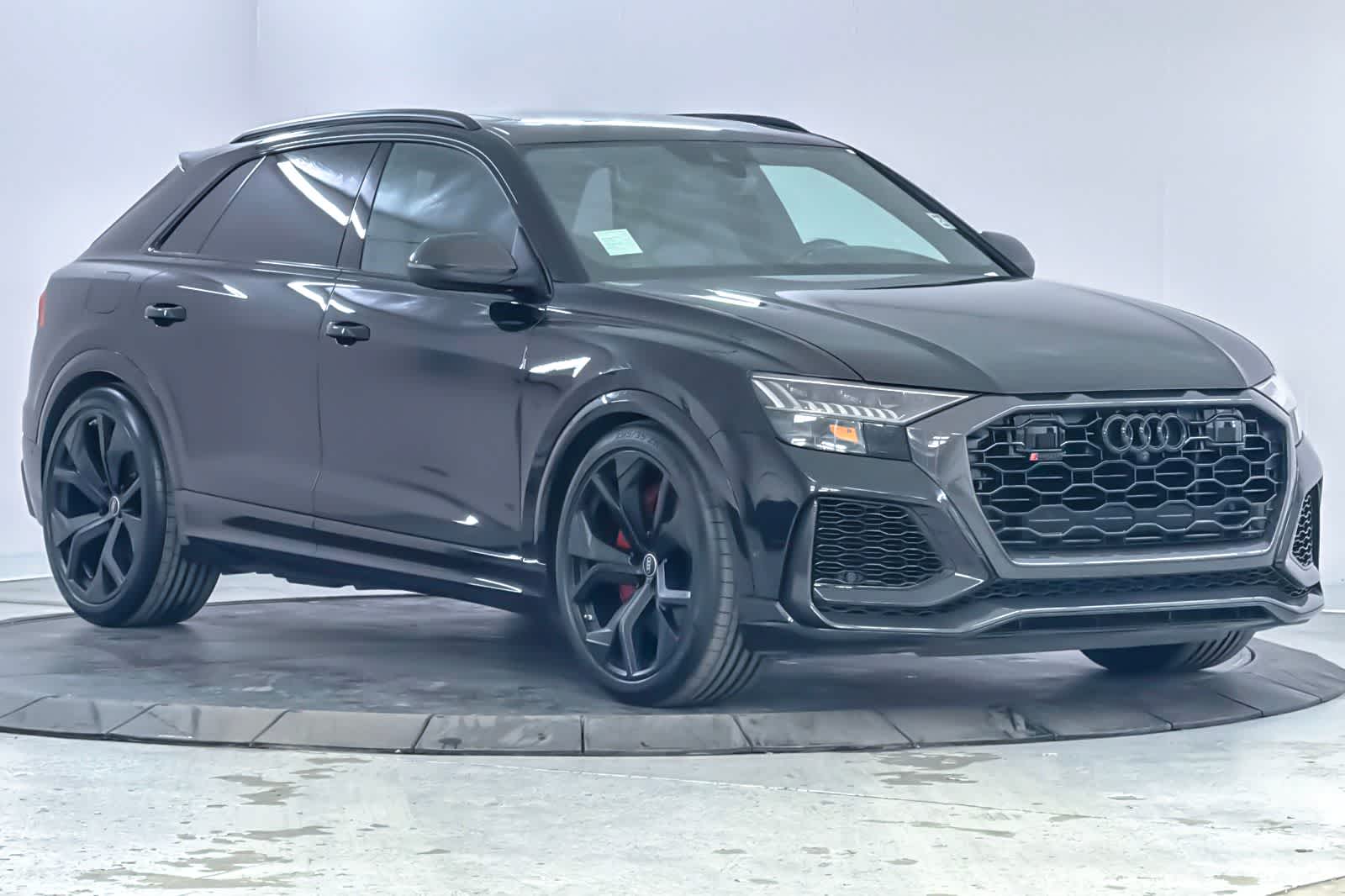 Thumbnail: 2022 Audi RS Q8 - 9