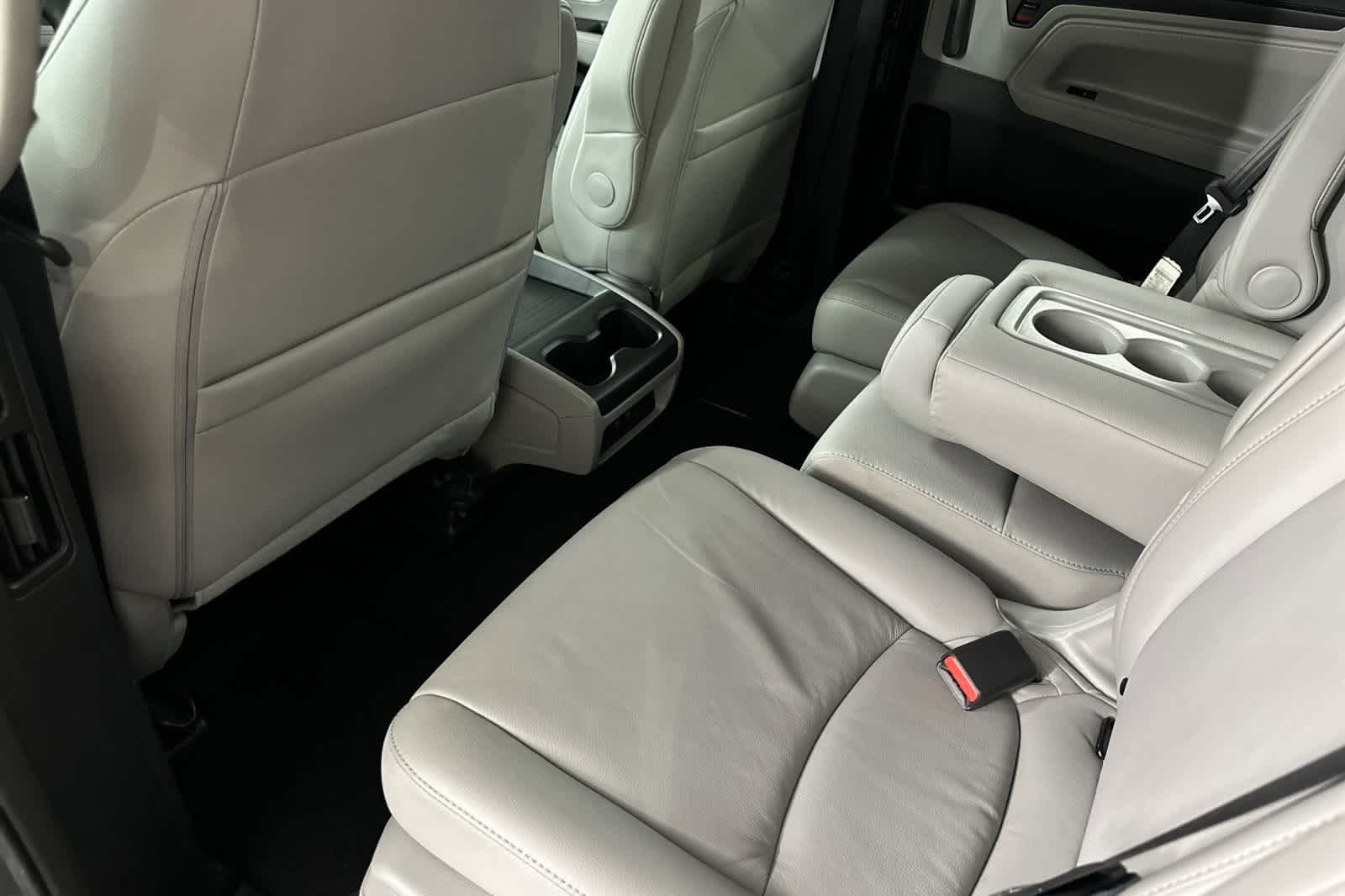 Thumbnail: 2019 Honda Odyssey - 4