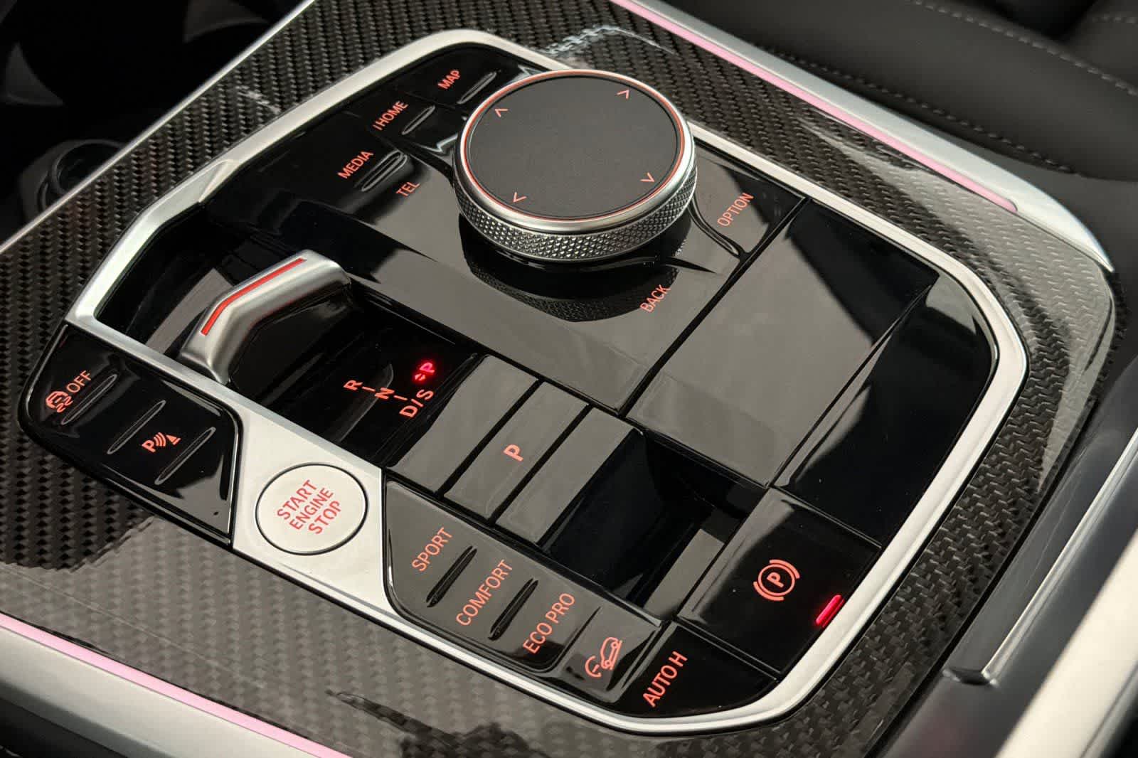 Thumbnail: 2024 BMW M6 - 22