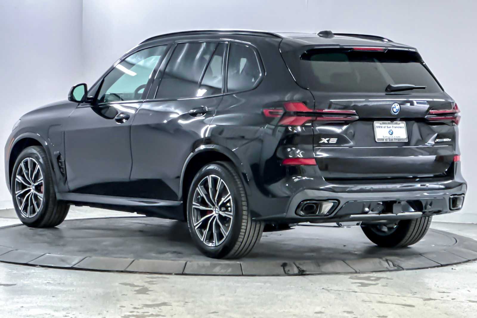 Thumbnail: 2026 BMW X5 - 6