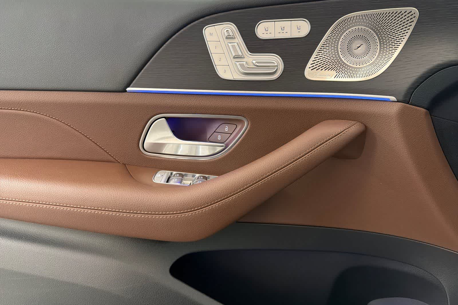 Thumbnail: 2024 Mercedes-Benz GLS - 12