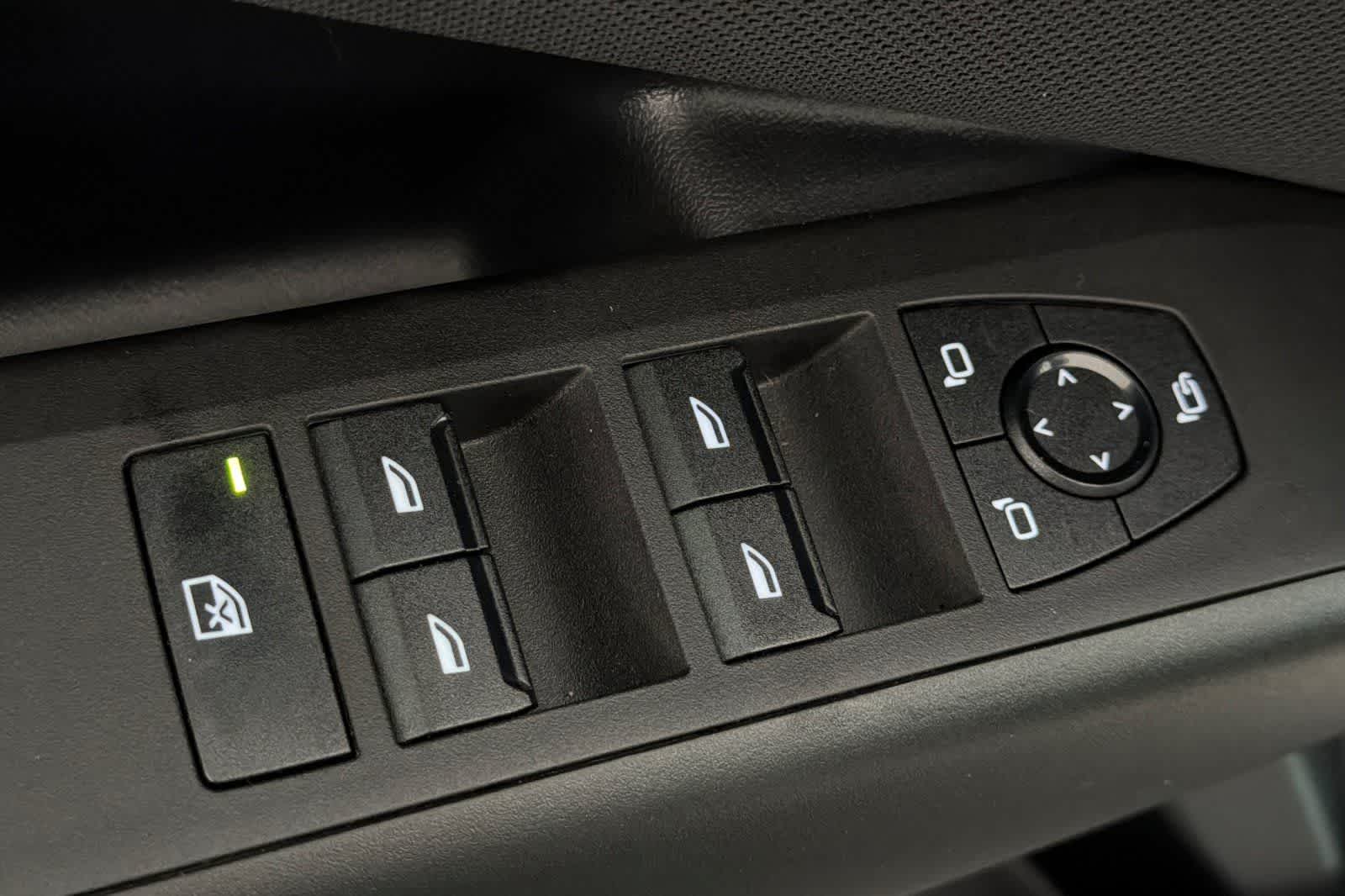 Thumbnail: 2025 BMW X3 - 13