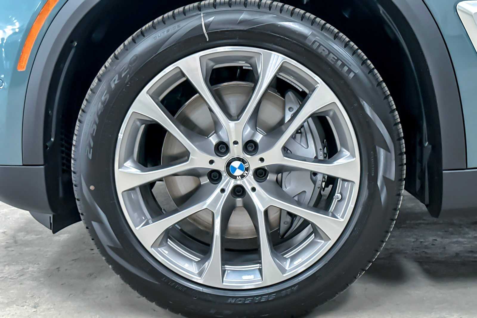 Thumbnail: 2026 BMW X5 - 25