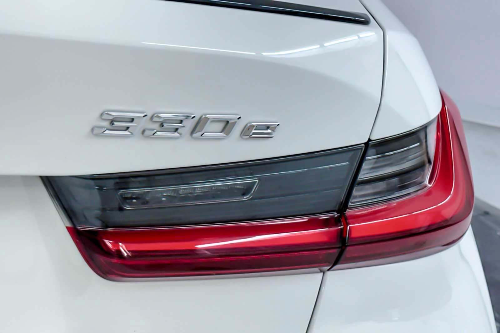 Thumbnail: 2023 BMW 3 Series - 27