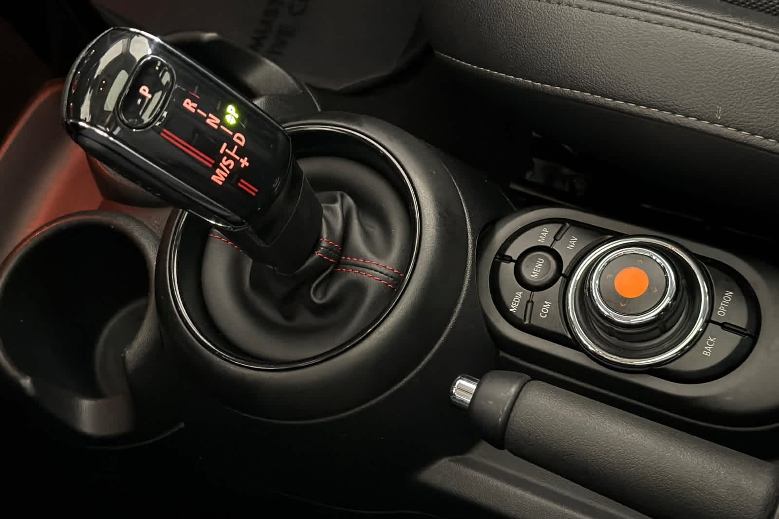 Thumbnail: 2021 MINI Cooper Hardtop - 22