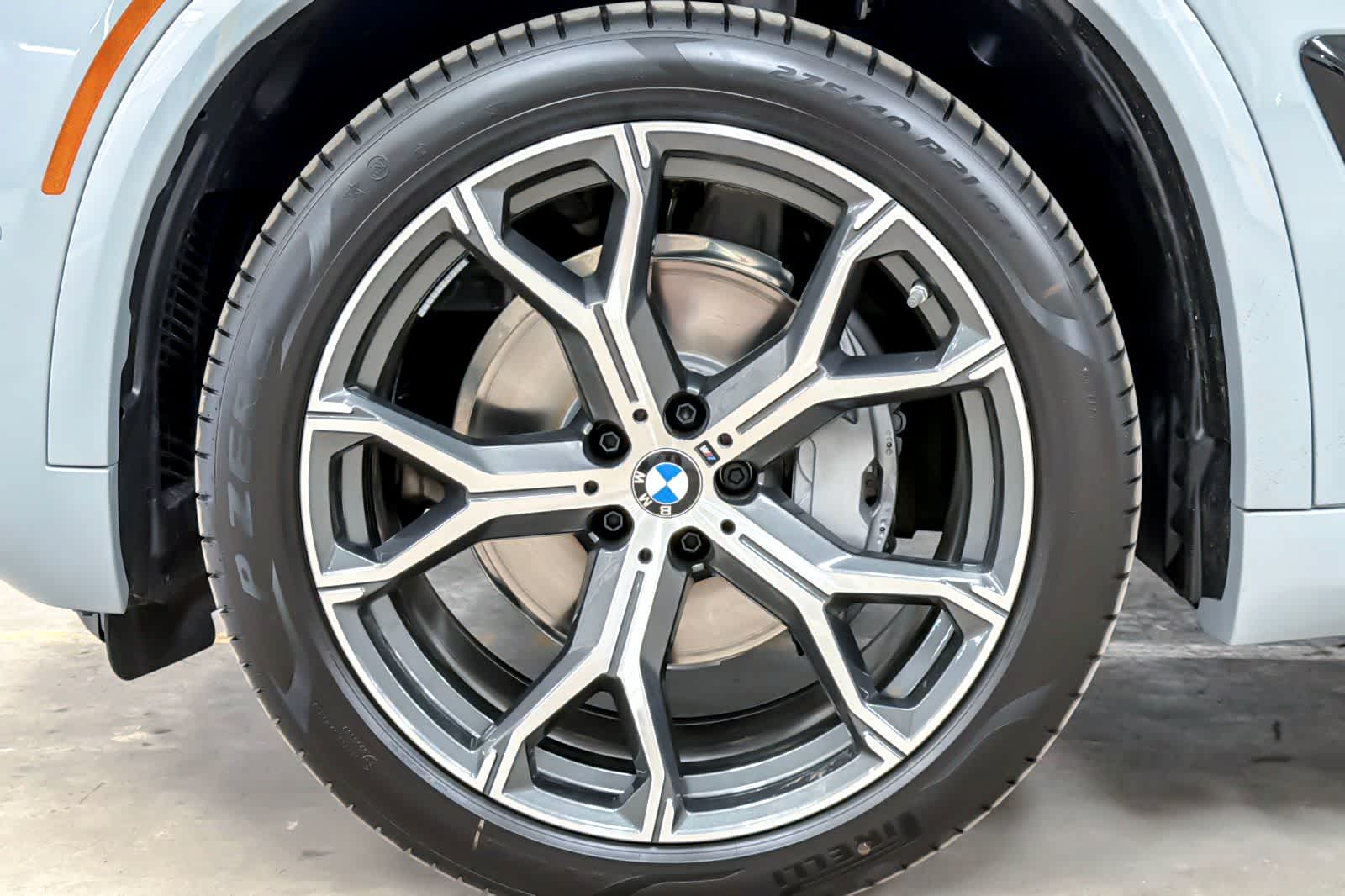 Thumbnail: 2026 BMW X5 - 25