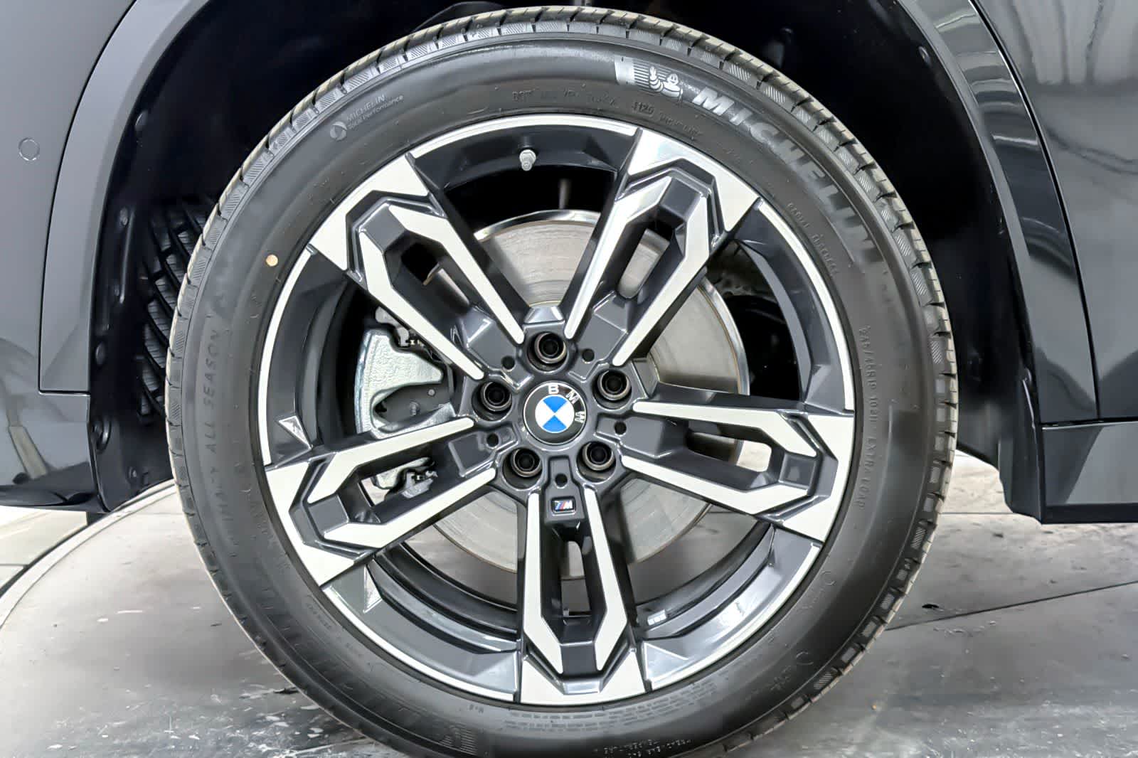 Thumbnail: 2026 BMW X1 - 25