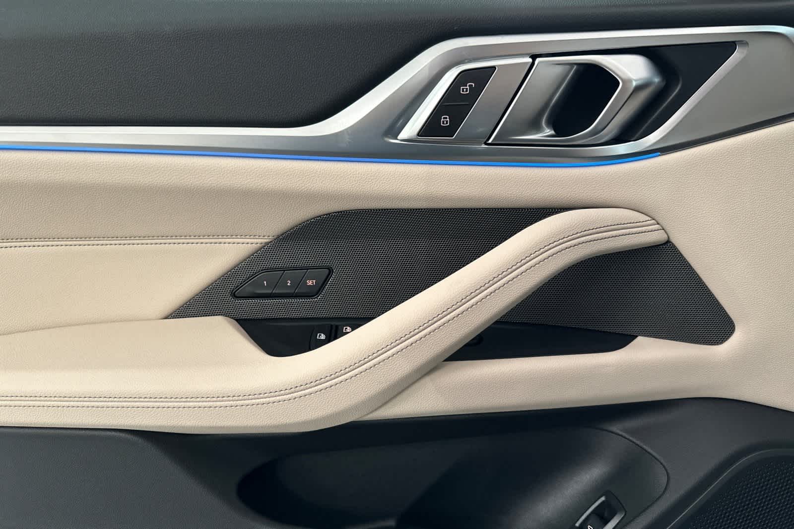 Thumbnail: 2025 BMW i4 - 12