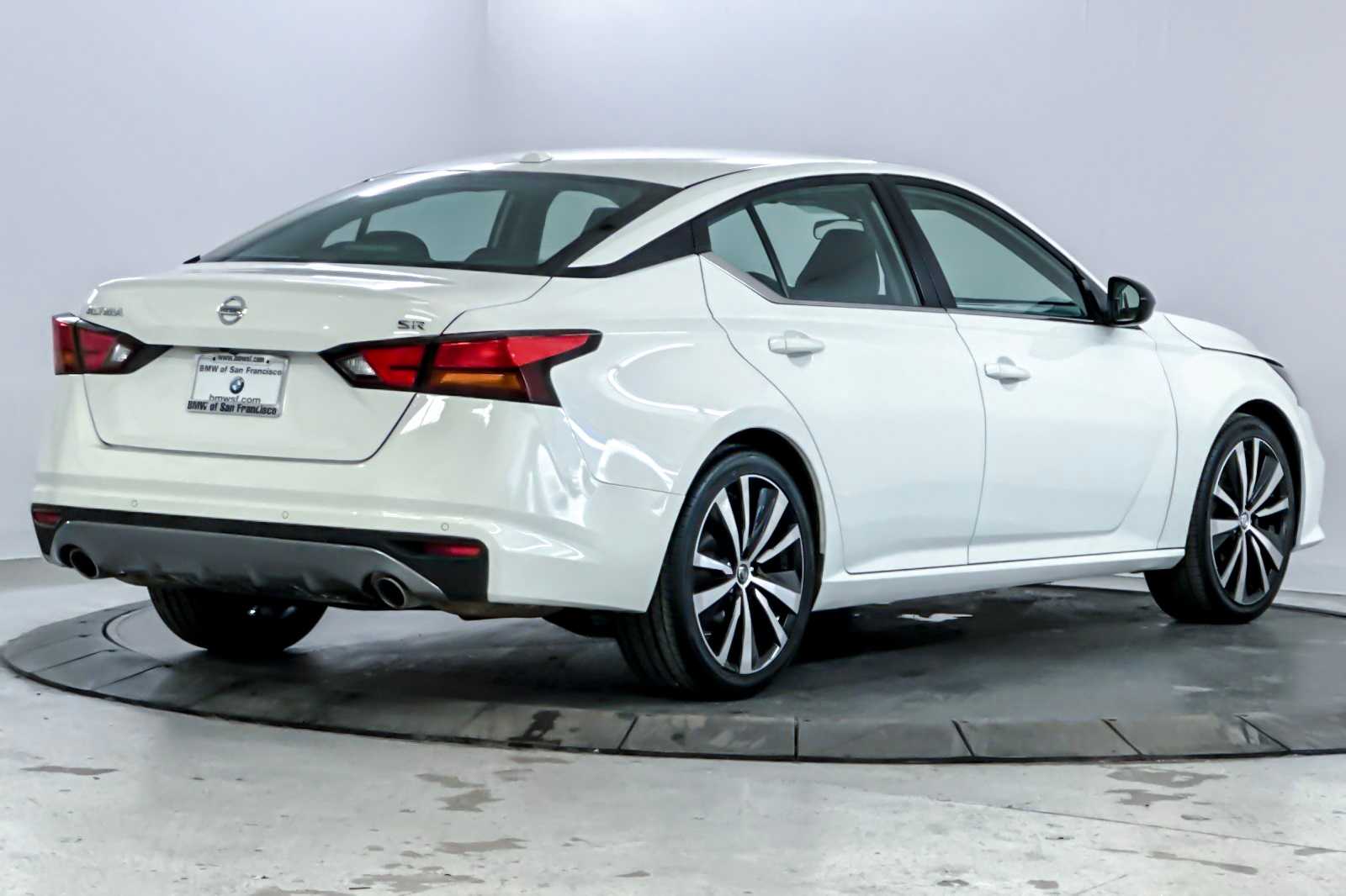 Thumbnail: 2022 Nissan Altima - 2