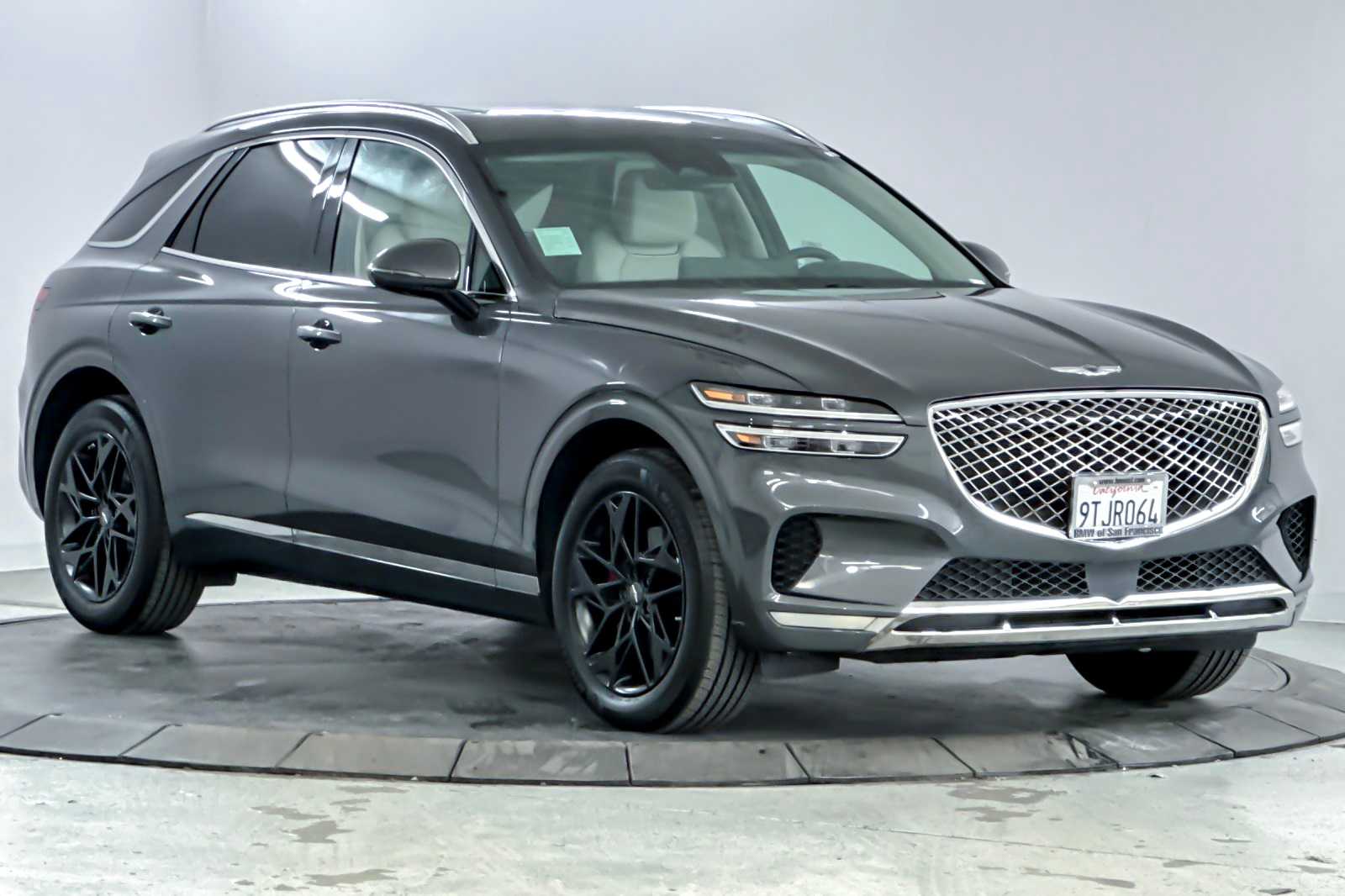 Thumbnail: 2022 Genesis GV70 - 9