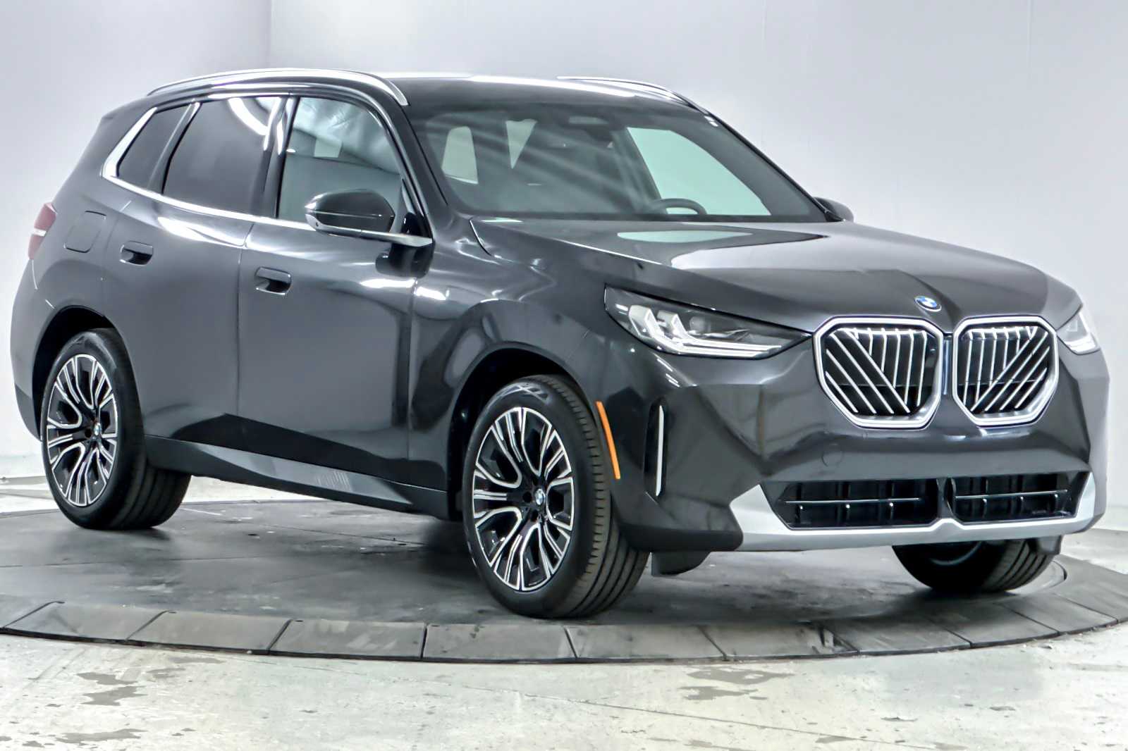 Thumbnail: 2026 BMW X3 - 9