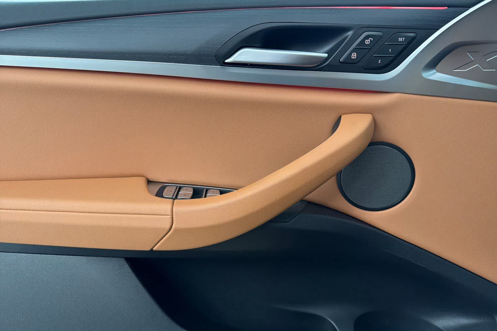 Thumbnail: 2023 BMW X4 - 12