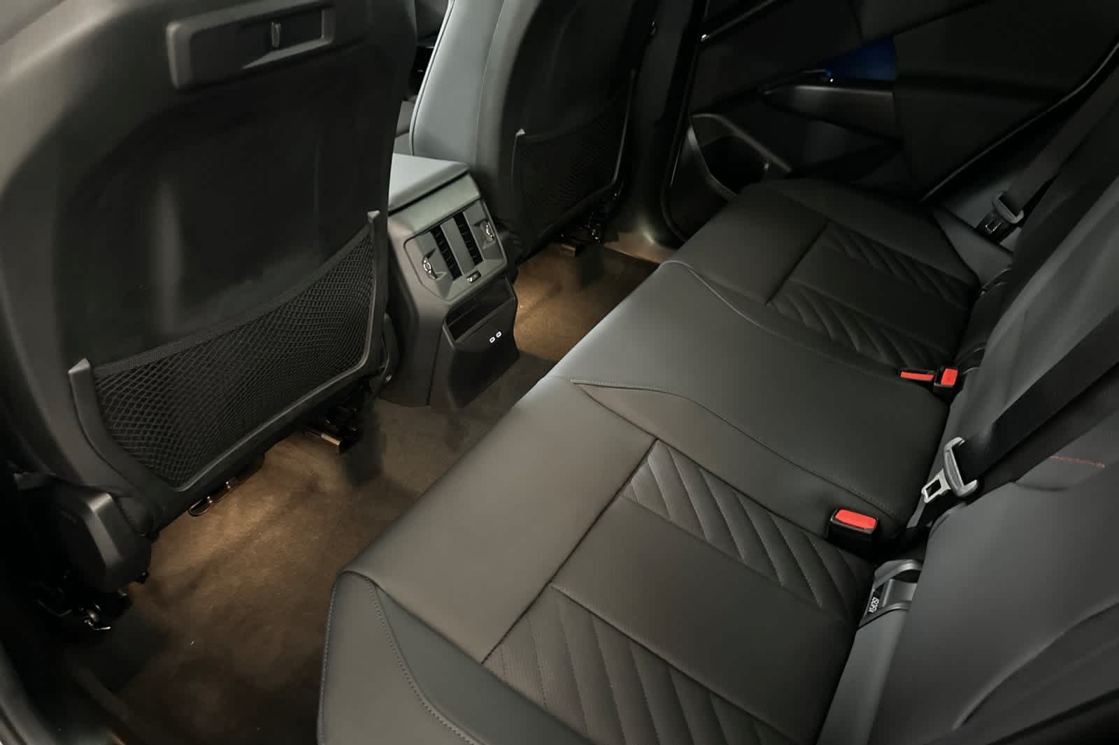 Thumbnail: 2026 BMW X3 - 4