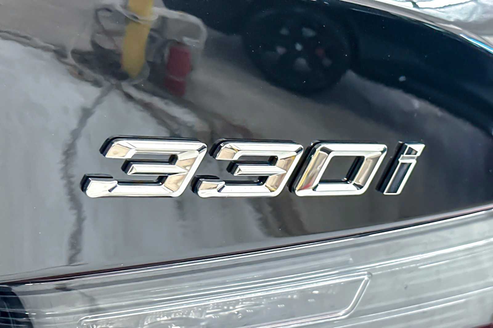 Thumbnail: 2026 BMW 3 Series - 25