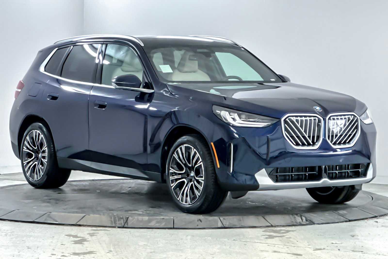 Thumbnail: 2026 BMW X3 - 9