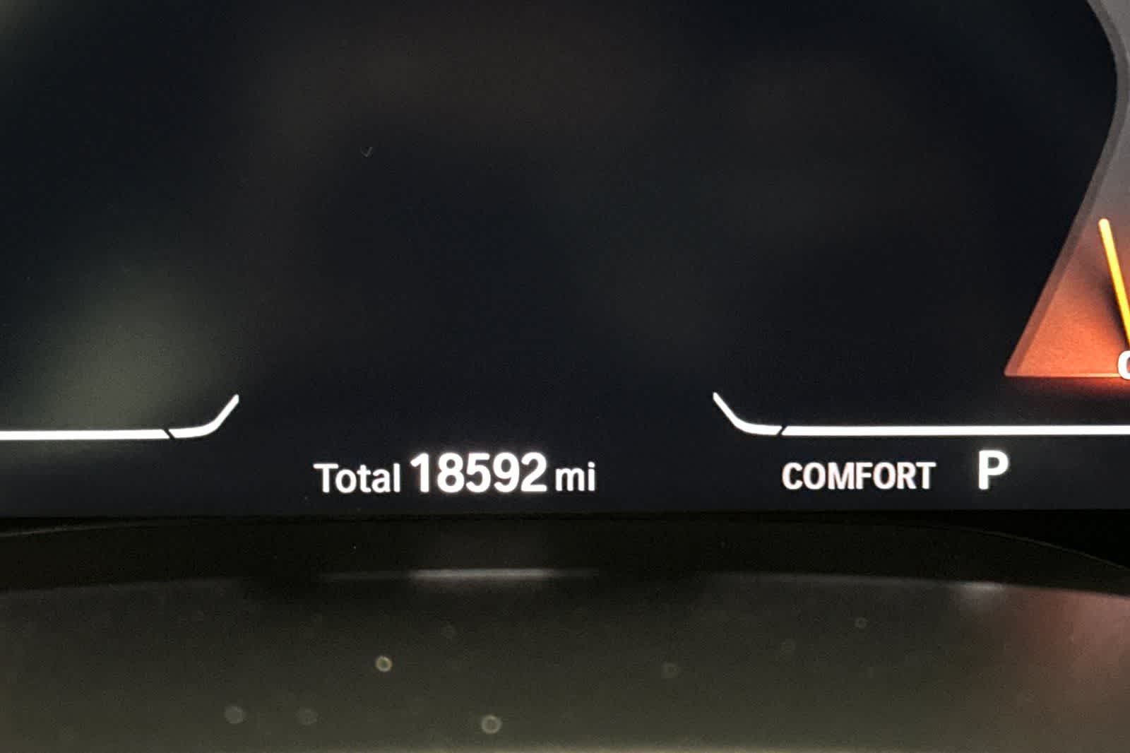 Thumbnail: 2023 BMW 5 Series - 24