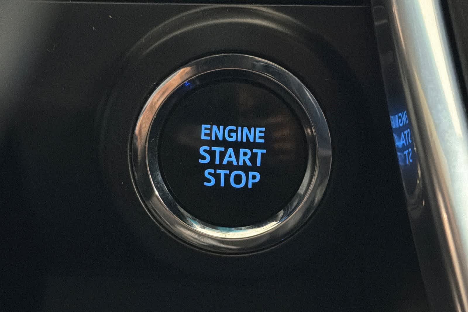 Thumbnail: 2016 Toyota Camry - 21