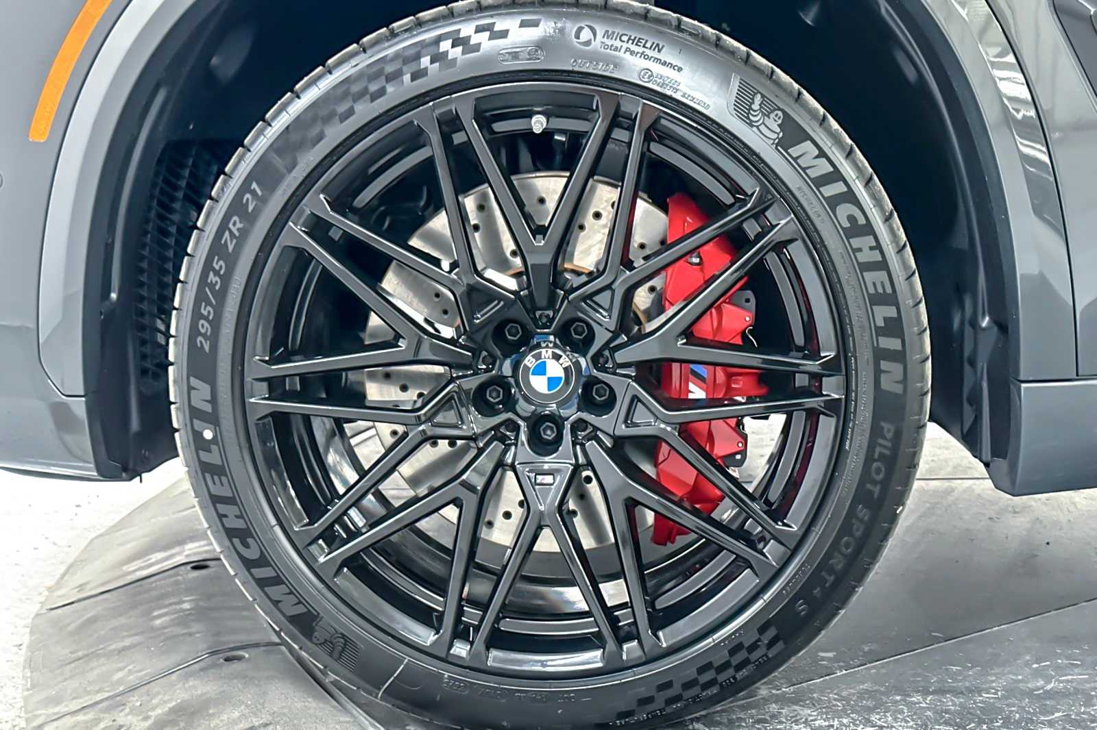 Thumbnail: 2026 BMW X5 - 25