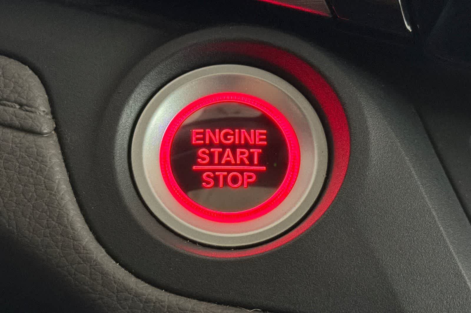 Thumbnail: 2018 Honda Odyssey - 23