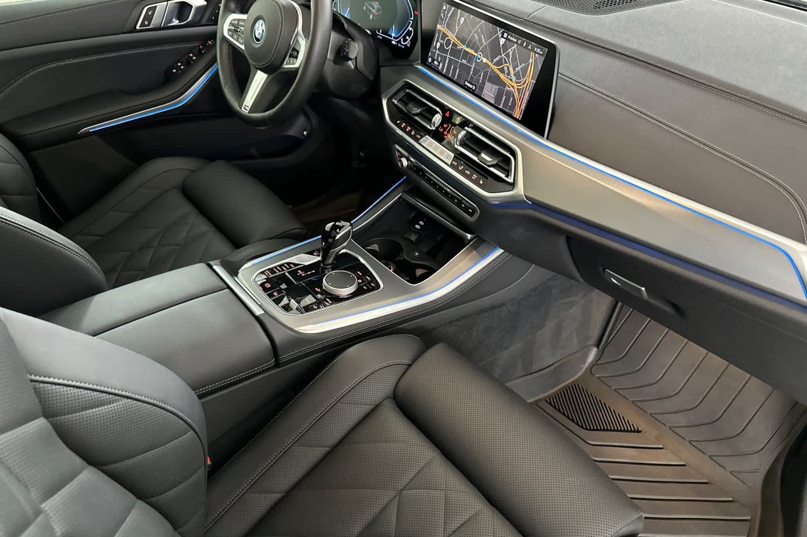Thumbnail: 2023 BMW X5 - 16