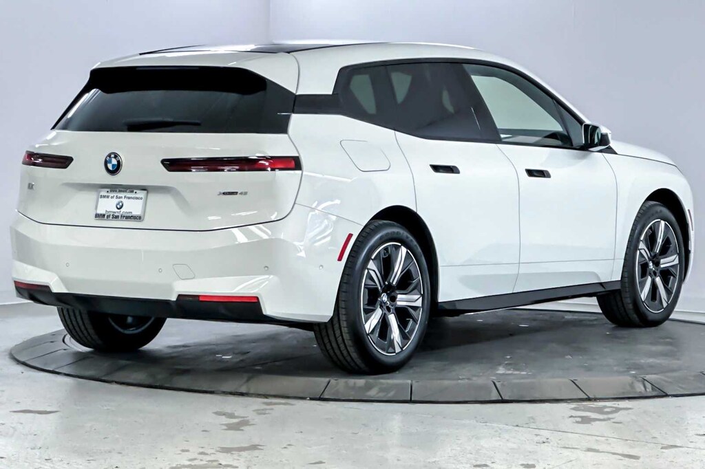 New 2026 BMW iX xDrive45 SUV