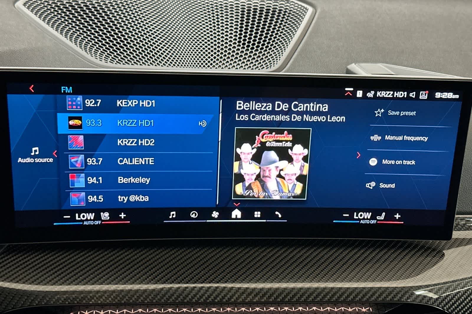 Thumbnail: 2025 BMW M2 - 17