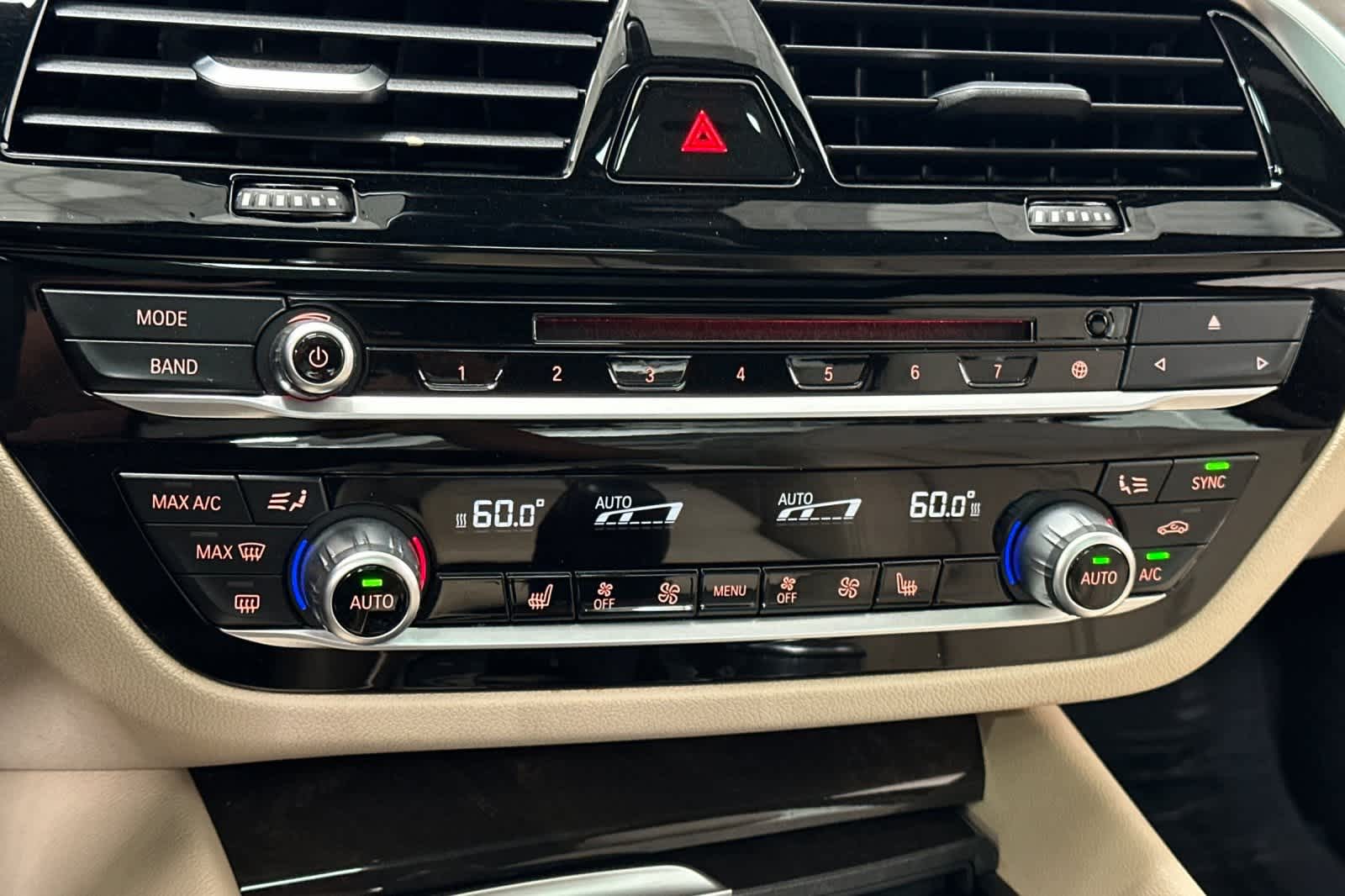 2017 BMW 5 Series 540i 19