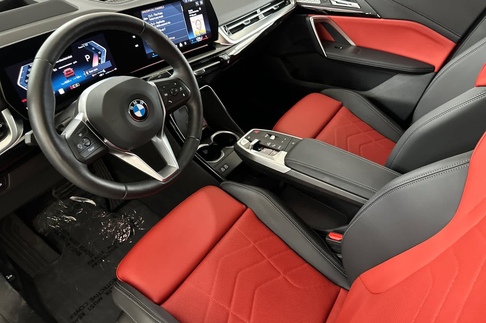 Thumbnail: 2025 BMW X2 - 11