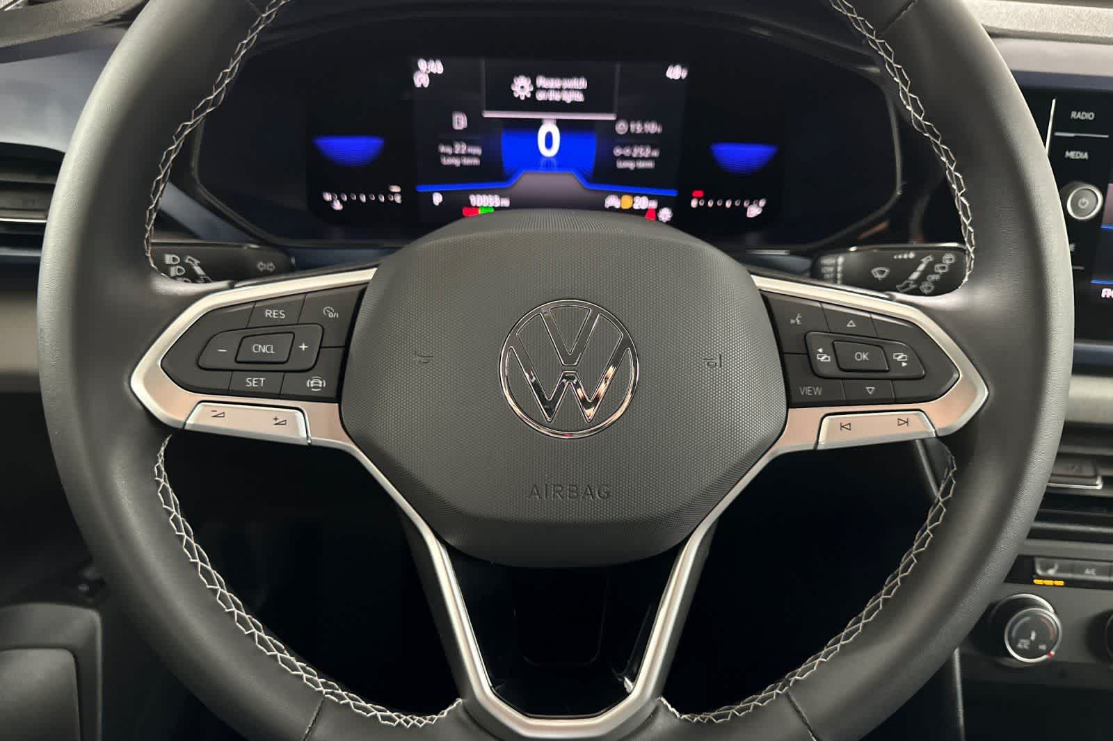 Thumbnail: 2022 Volkswagen Taos - 23