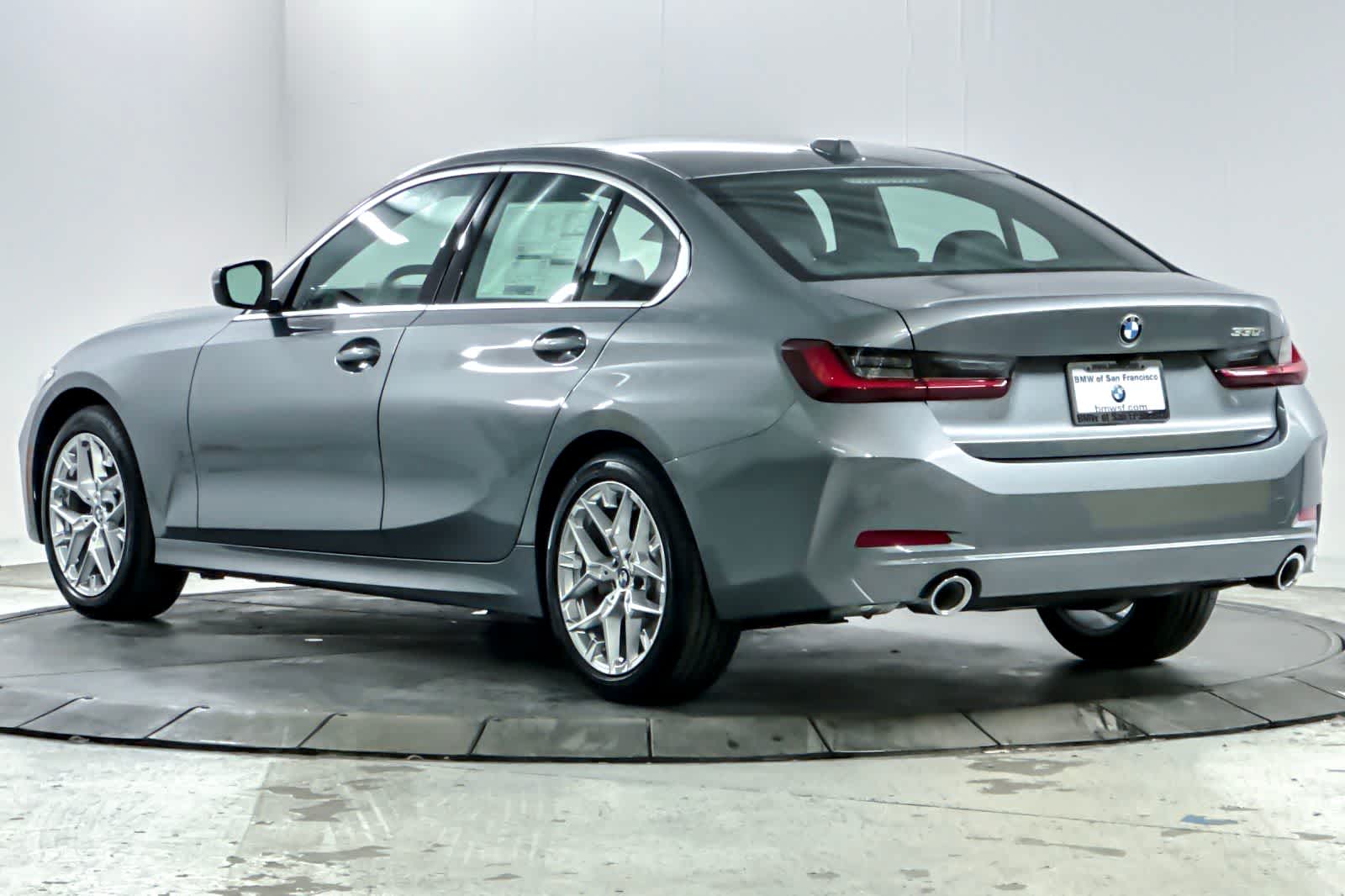 Thumbnail: 2026 BMW 3 Series - 5
