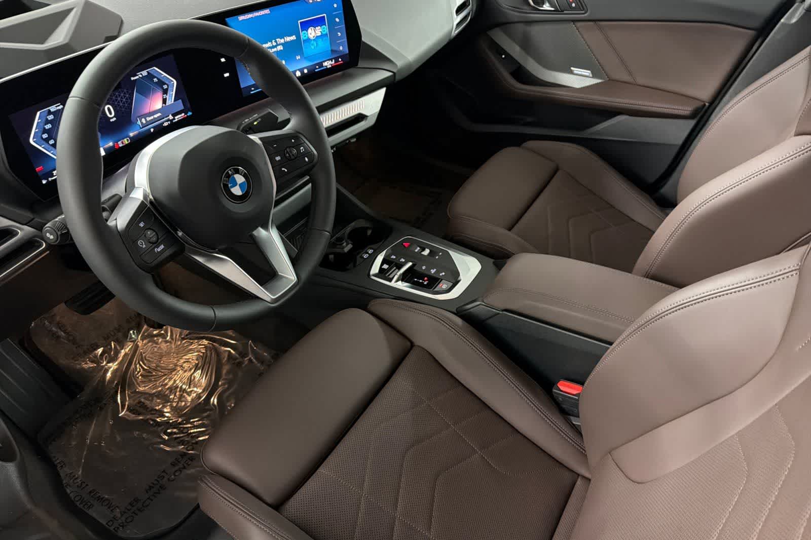 Thumbnail: 2025 BMW 2 Series - 11