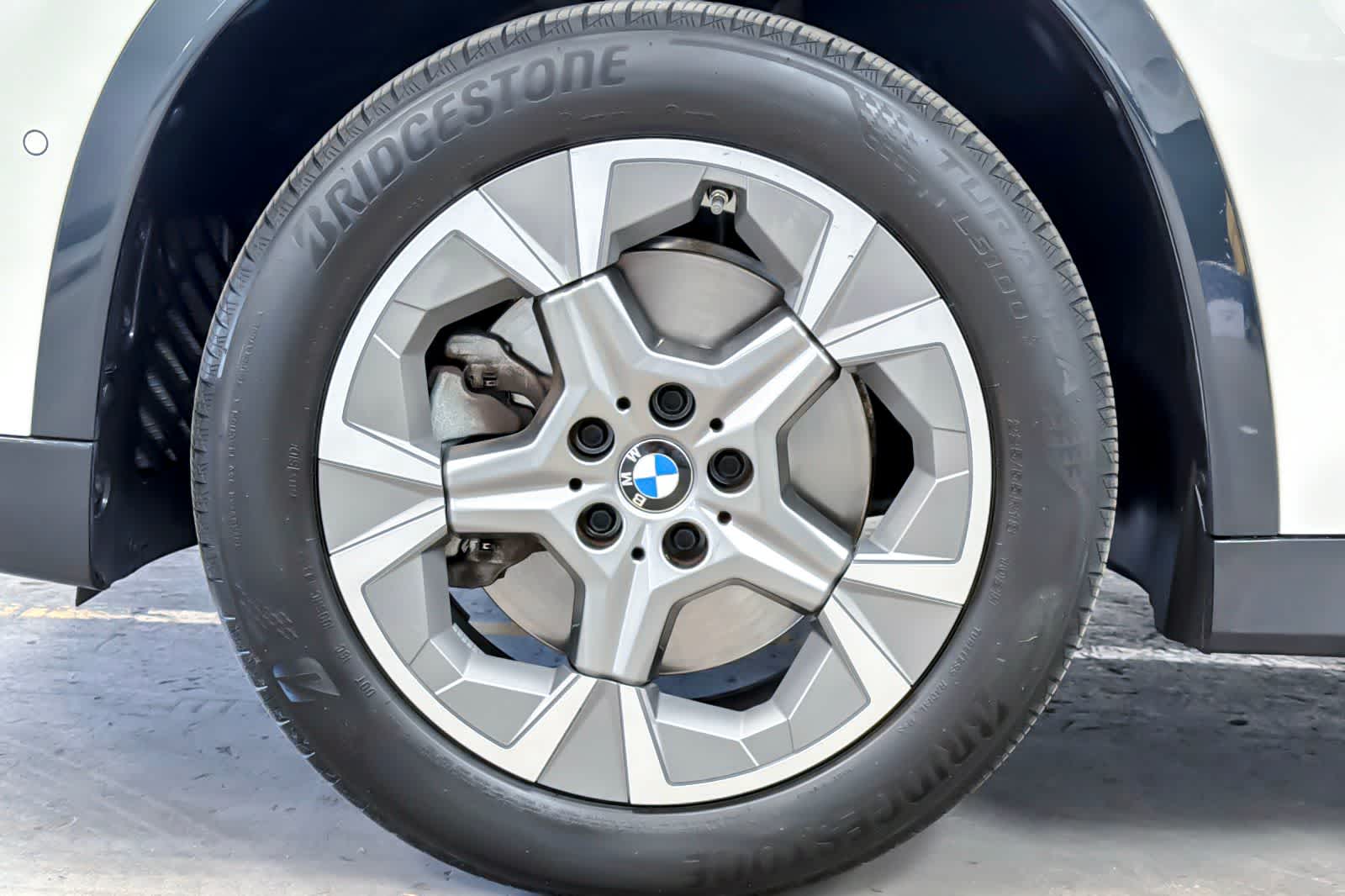 Thumbnail: 2023 BMW X1 - 26
