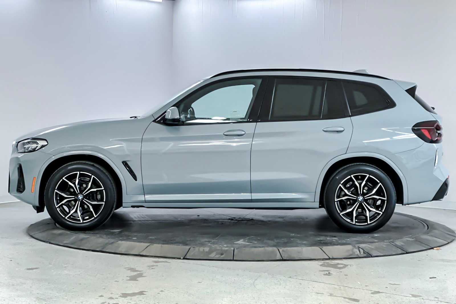 Thumbnail: 2023 BMW X3 - 5