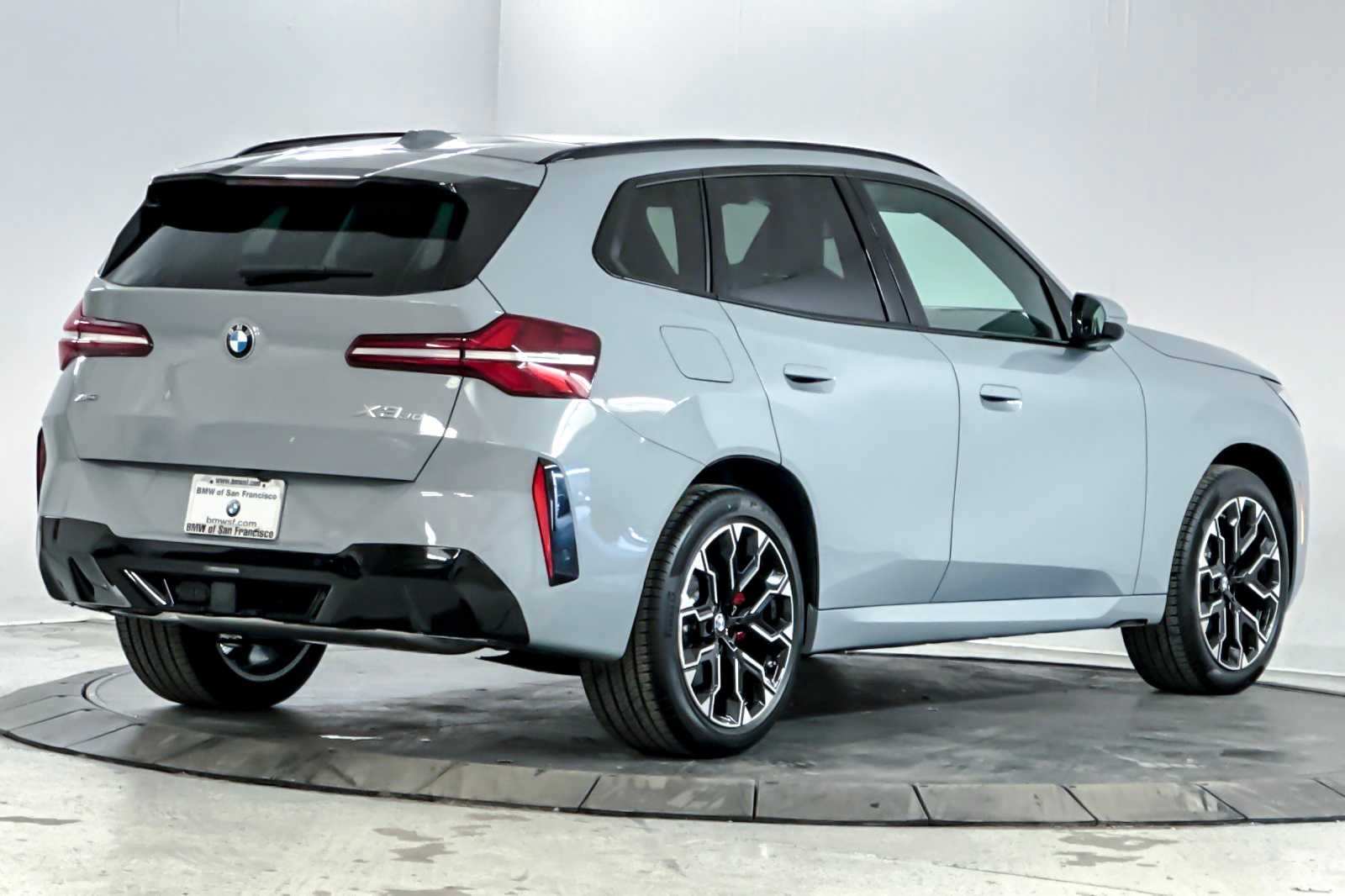 Thumbnail: 2026 BMW X3 - 2