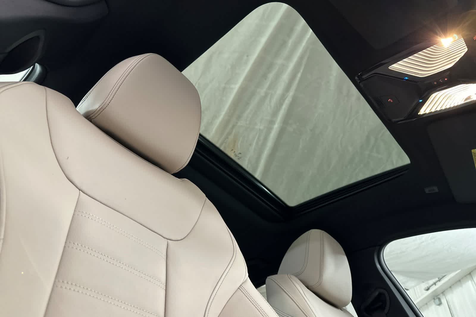 Thumbnail: 2025 BMW i4 - 16