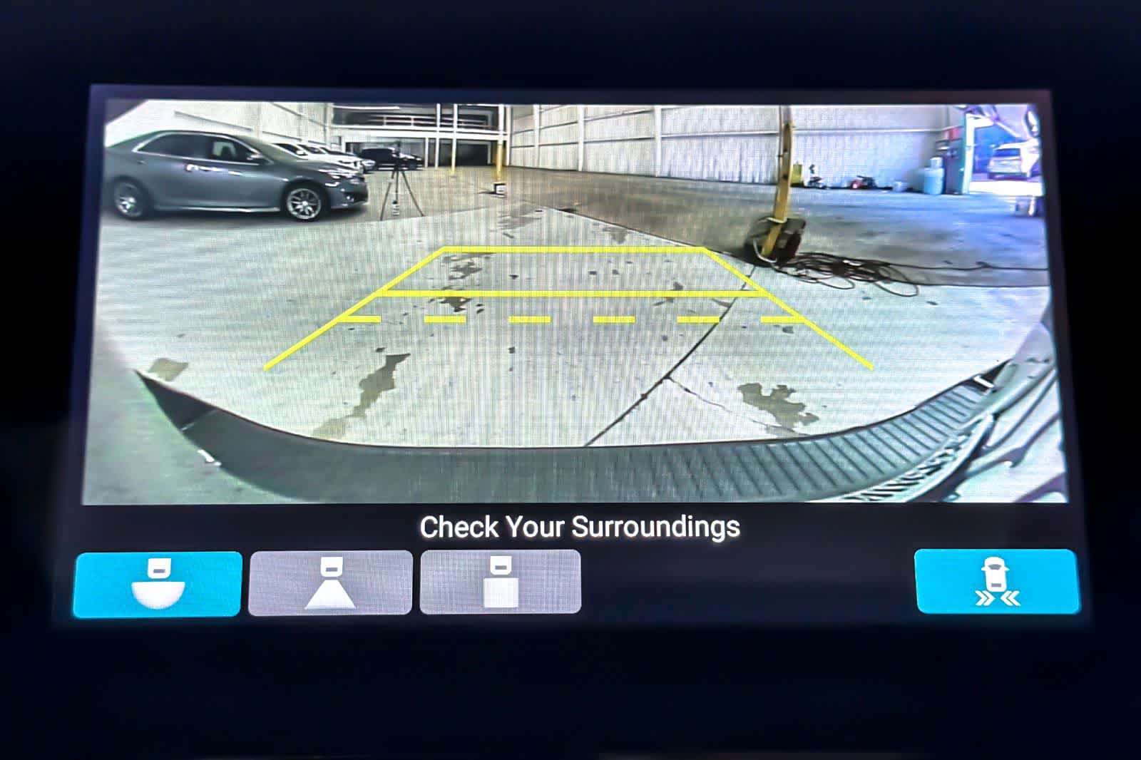 Thumbnail: 2023 Honda Odyssey - 19