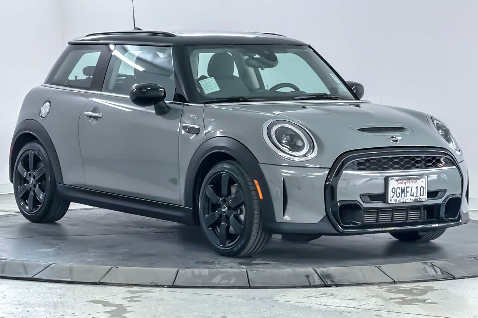 Thumbnail: 2023 MINI Cooper Hardtop - 9