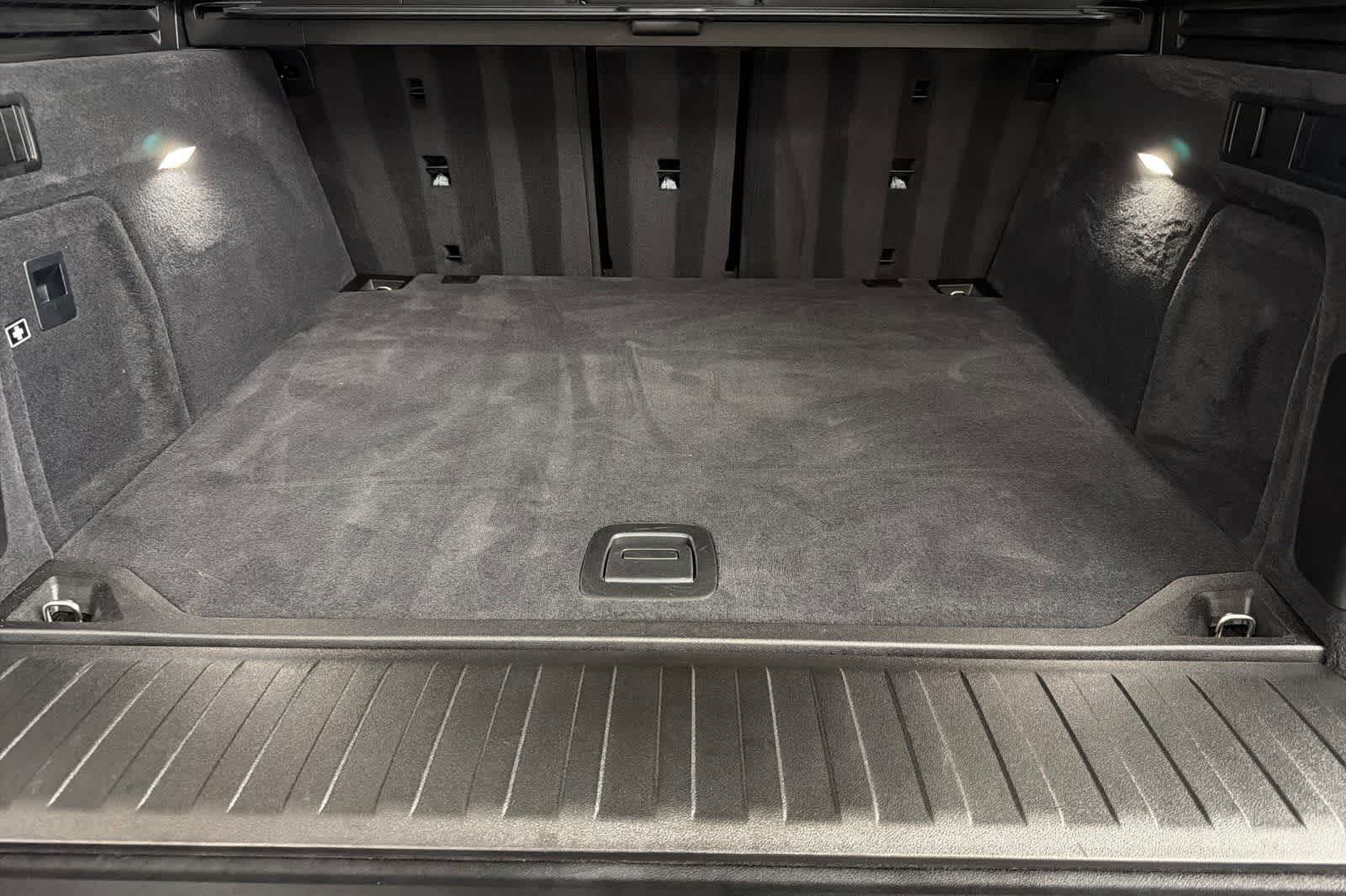 Thumbnail: 2024 BMW M6 - 15