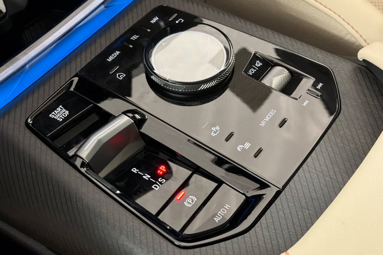 Thumbnail: 2026 BMW X3 - 22