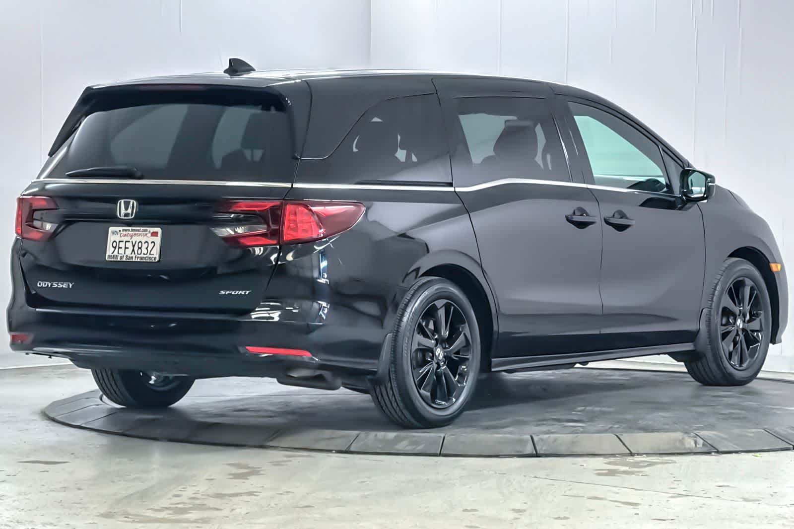 Thumbnail: 2023 Honda Odyssey - 2