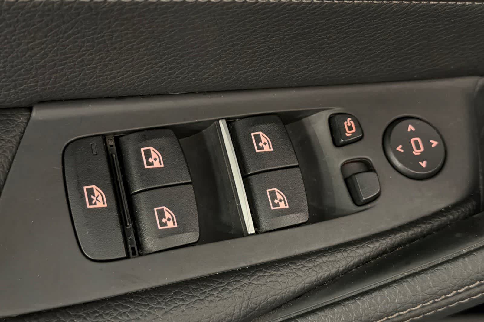 Thumbnail: 2019 BMW 5 Series - 13