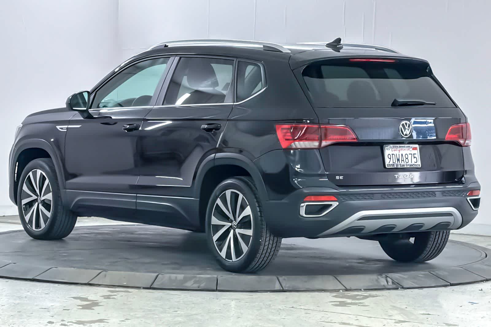 Thumbnail: 2023 Volkswagen Taos - 6