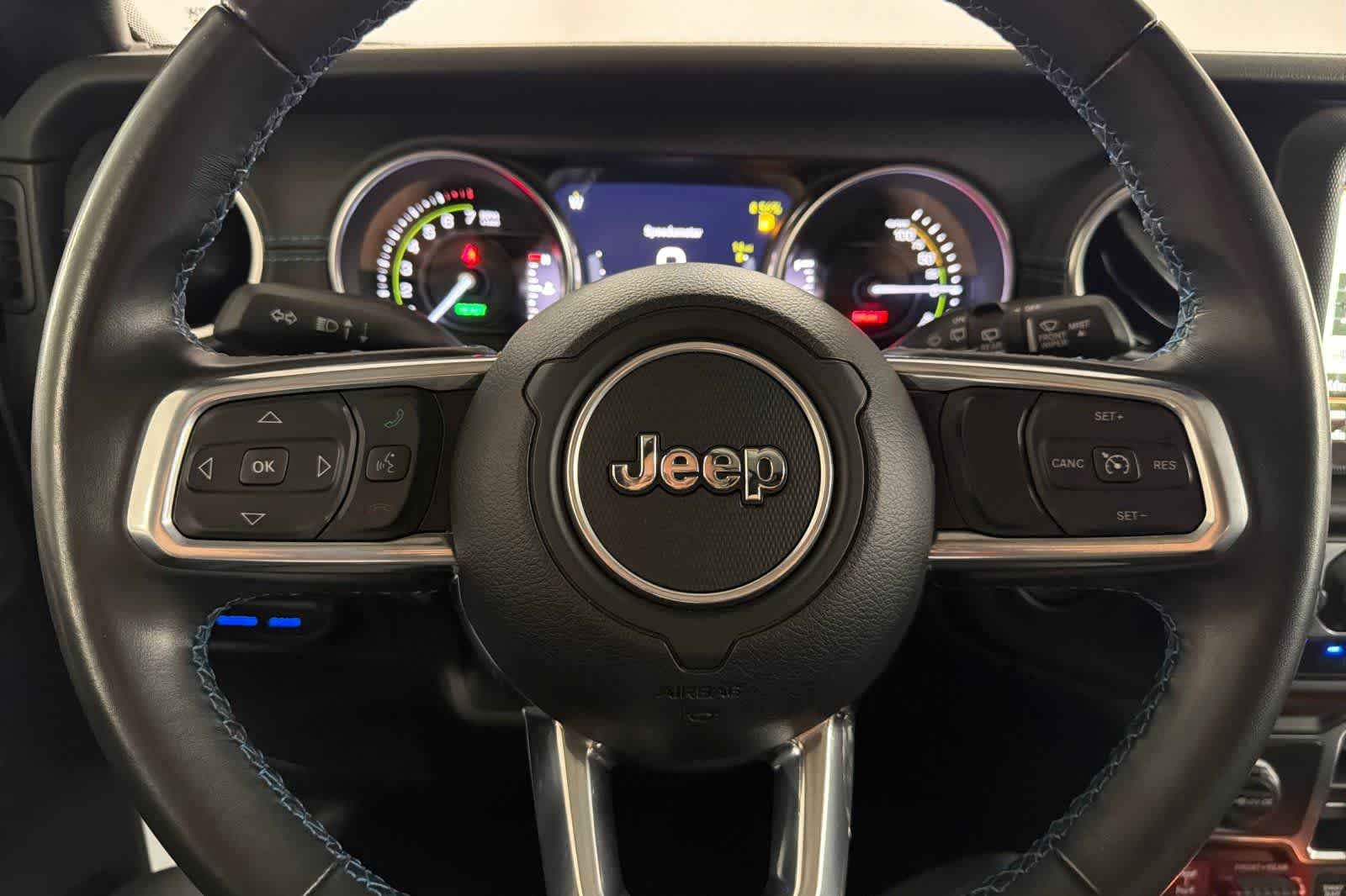 Thumbnail: 2022 Jeep Wrangler - 24