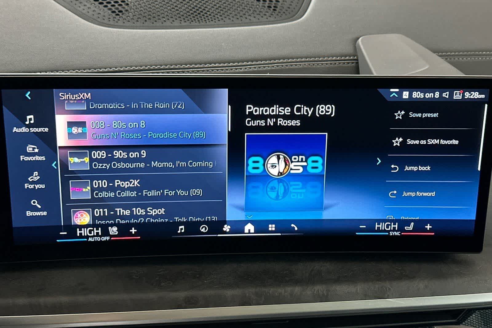 Thumbnail: 2026 BMW X7 - 18