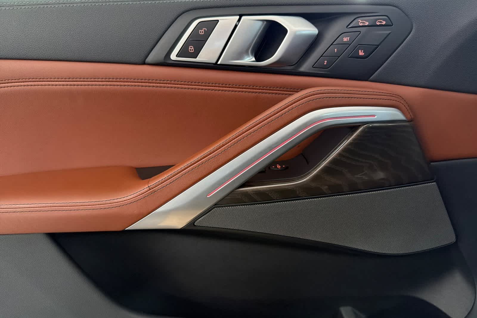 Thumbnail: 2023 BMW X6 - 12